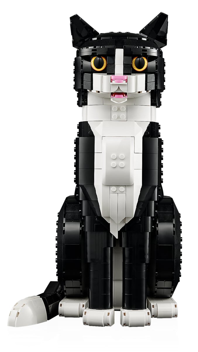 LEGO Tuxedo Cat 21349
